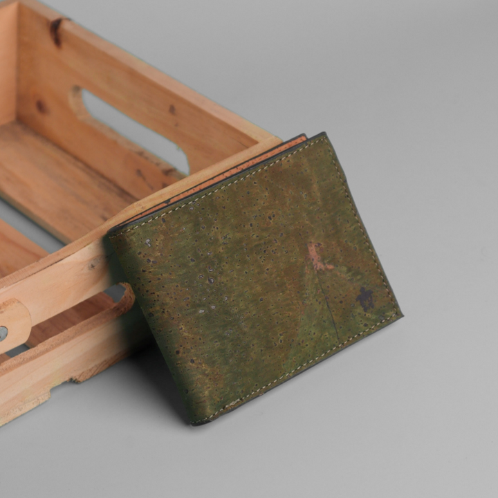 Men Wallet | Cork | Light-weight | Water Resistant | Olive