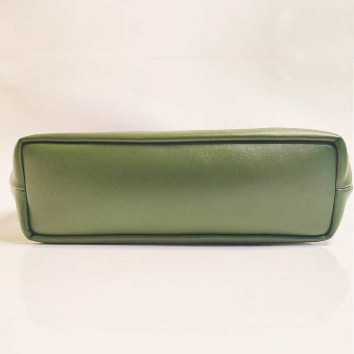 Emerald Green Tote Bag | Made of Cactus Leather | Crisp Design