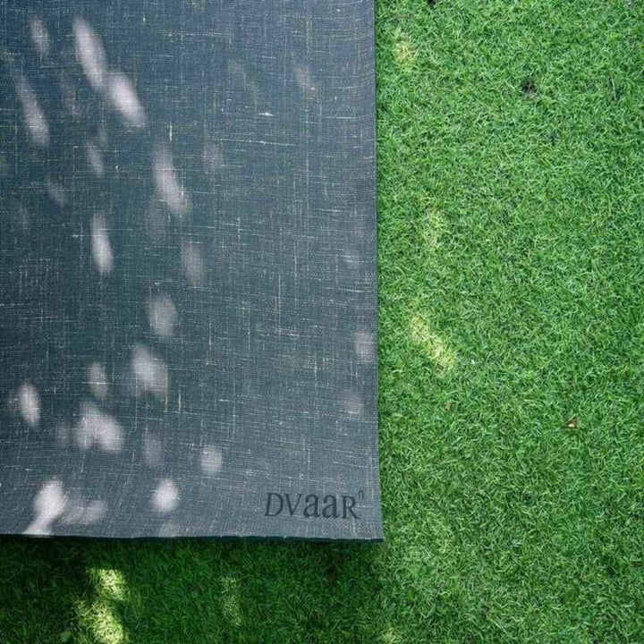 Yoga / Pilate Mat | Made of Rubber And Jute | Strong & Sturdy | Black