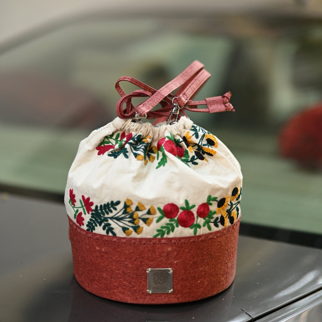 Jhola Sling Bag For Women | Cotton & Coconut Leather | Red & Cream