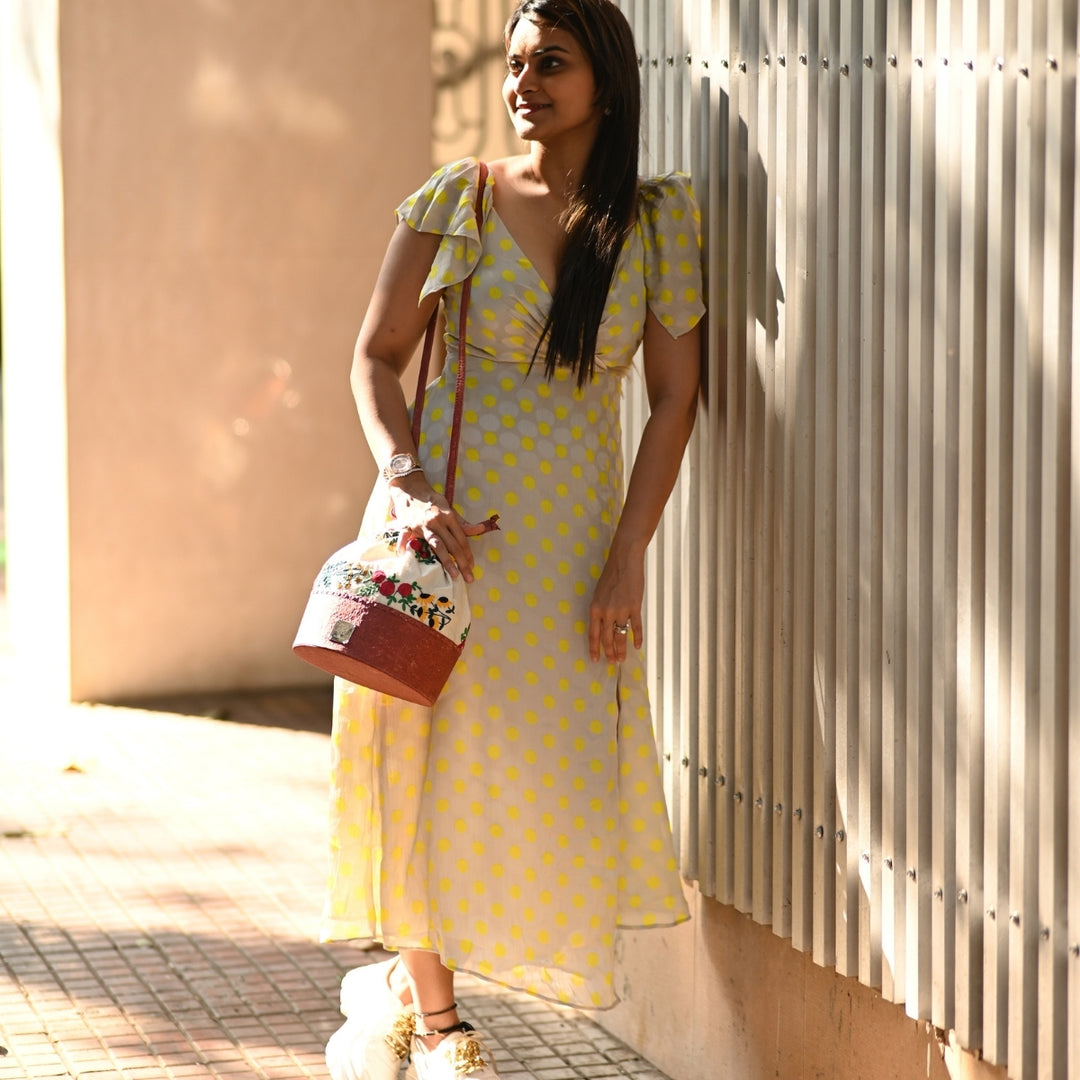 Jhola Sling Bag For Women | Cotton & Coconut Leather | Red & Cream