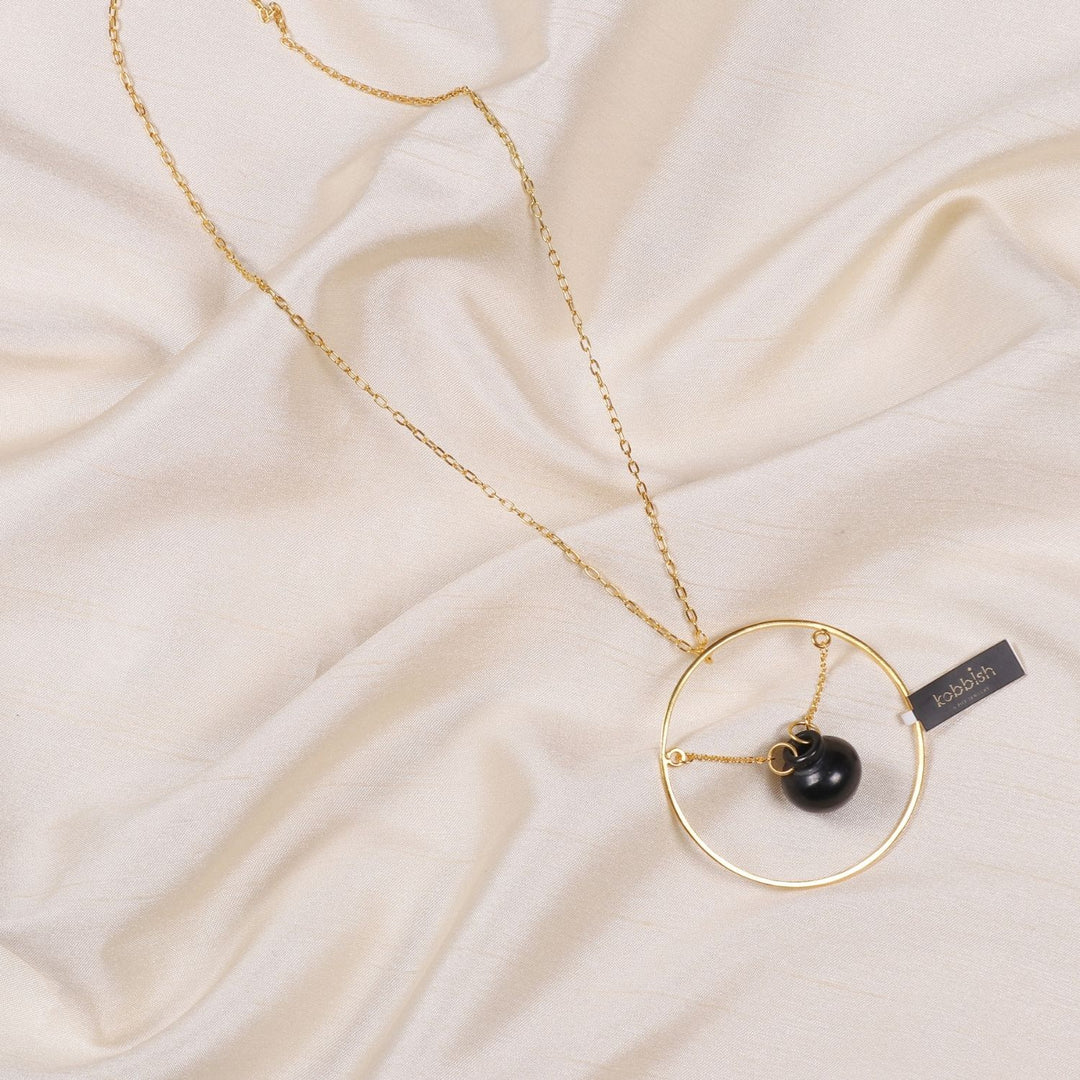Circle Pendant Necklace | Artistic | 22kt Gols Plated | Minimalistic Necklace | Handcrafted
