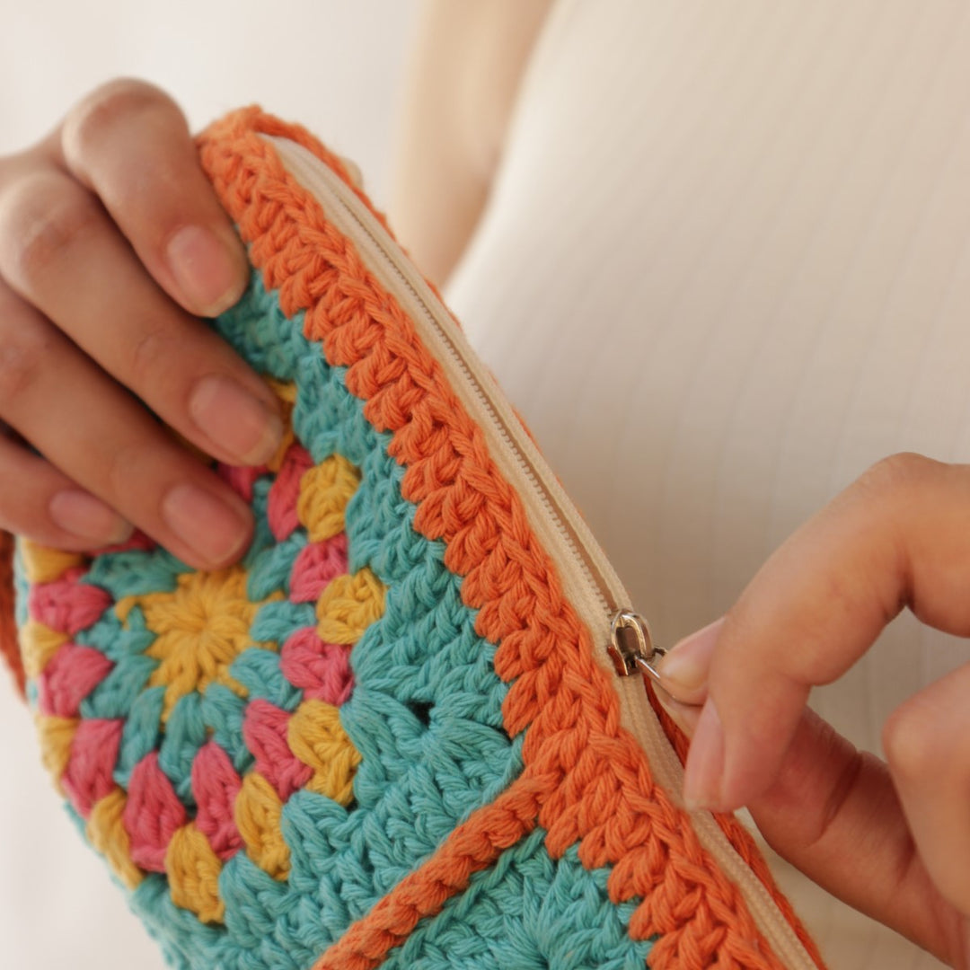 Crochet Pouch Bag | Hand-Crochet | Cotton | Rust & Turquoise