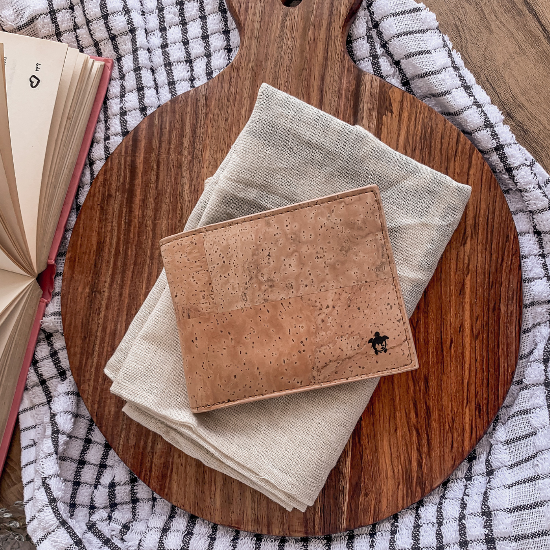 Kakapo Bifold Wallet | Cork | Unisex | Water Resistant | Tan