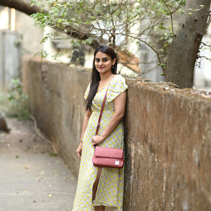 women-cross-body-bag-coconut-leather-multi-pockets-stylish-madder-red