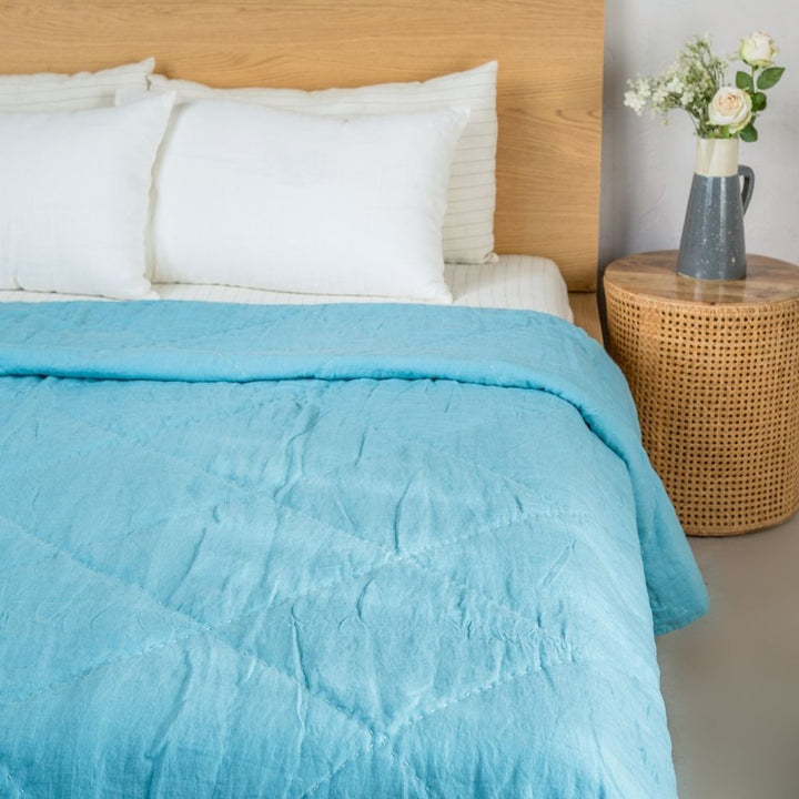 Linen Quilt for Comfy Snuggle | Made of Eco-Friendly Linen | Turquoise