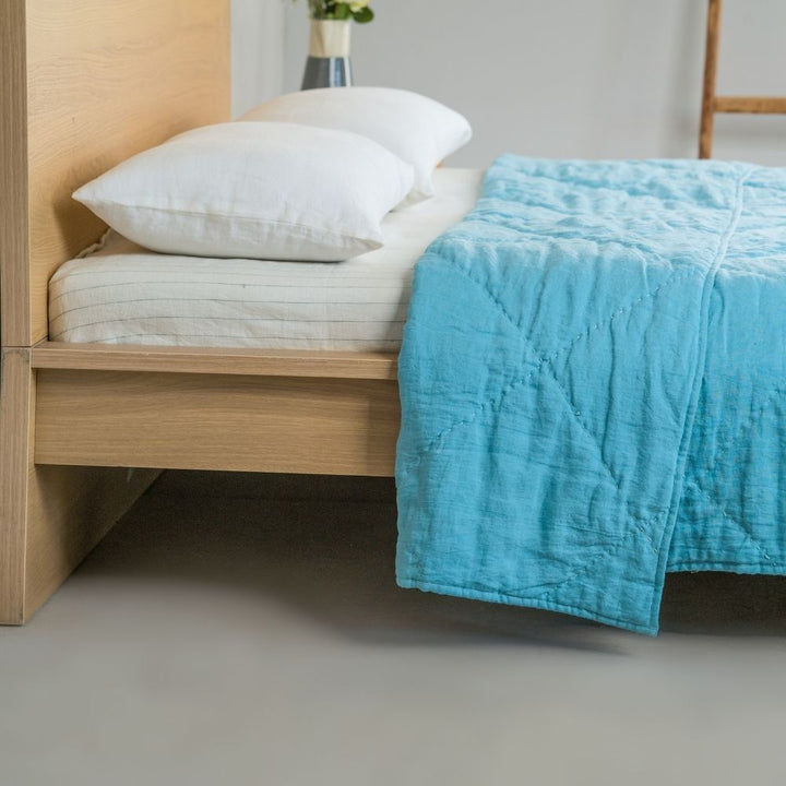 Linen Quilt for Comfy Snuggle | Made of Eco-Friendly Linen | Turquoise