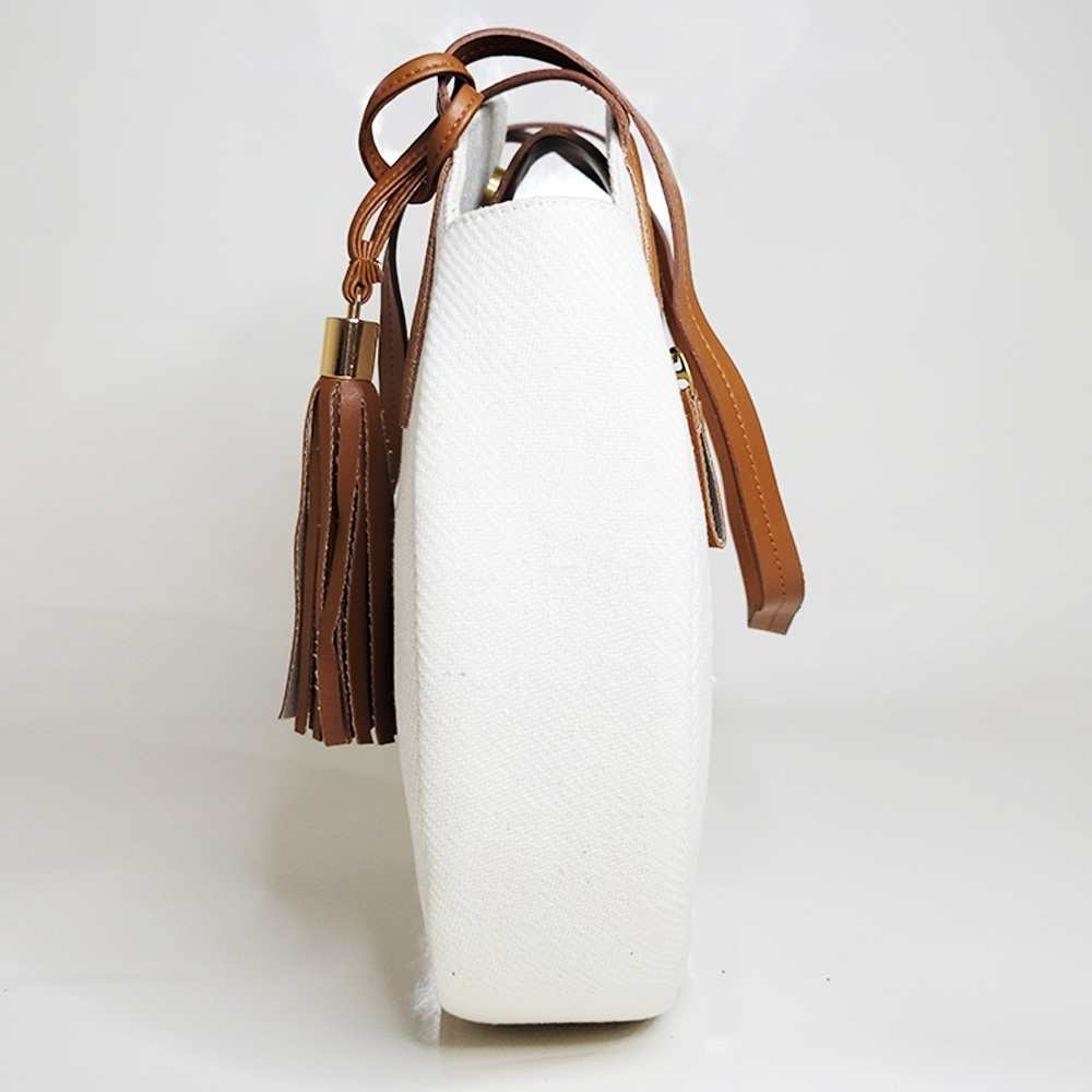 White Full Moon Cactus Leather Shoulder Bag | Contemporary Classic