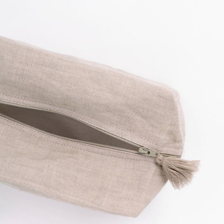 Oatmeal Pouch | Travel Friendly | Sustainably Made of Luscious Linen