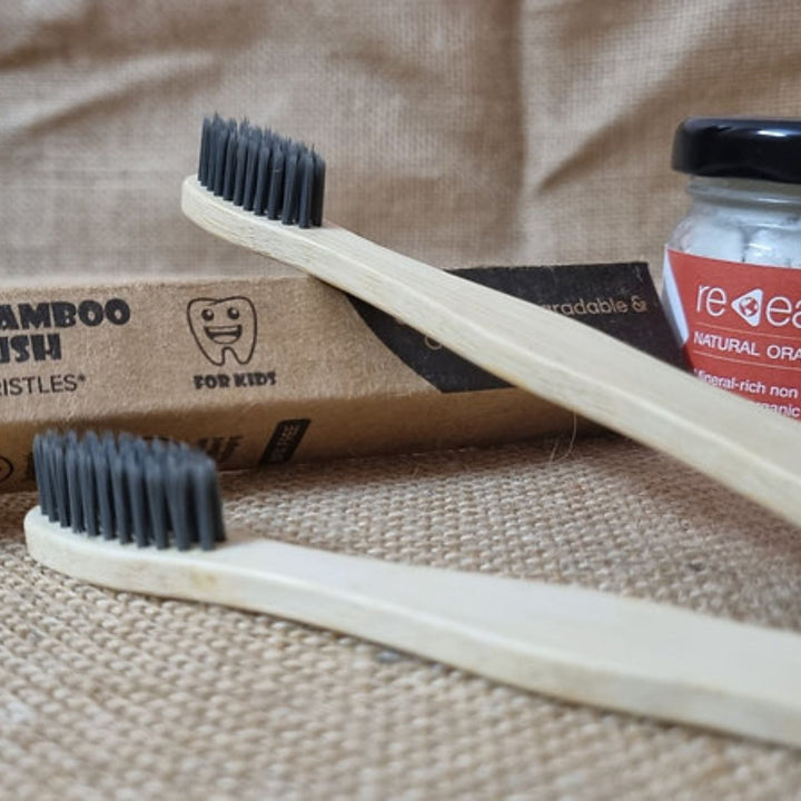 Kids bamboo brush | Ultra Soft Bristles | 100 % Natural | Ecofriendly