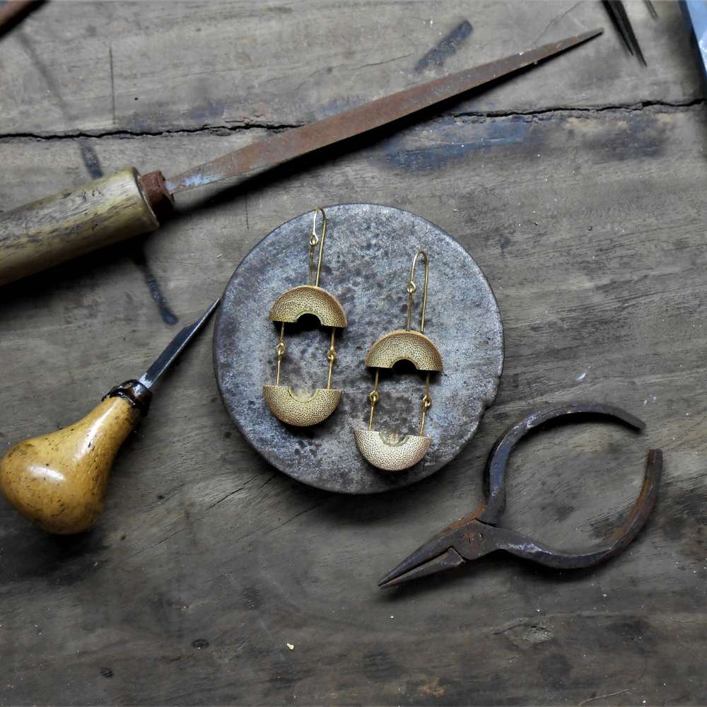 Dangling Arc Ear Rings | Sustainably Made of Gold Plated Recycled Brass | Bamboo Base