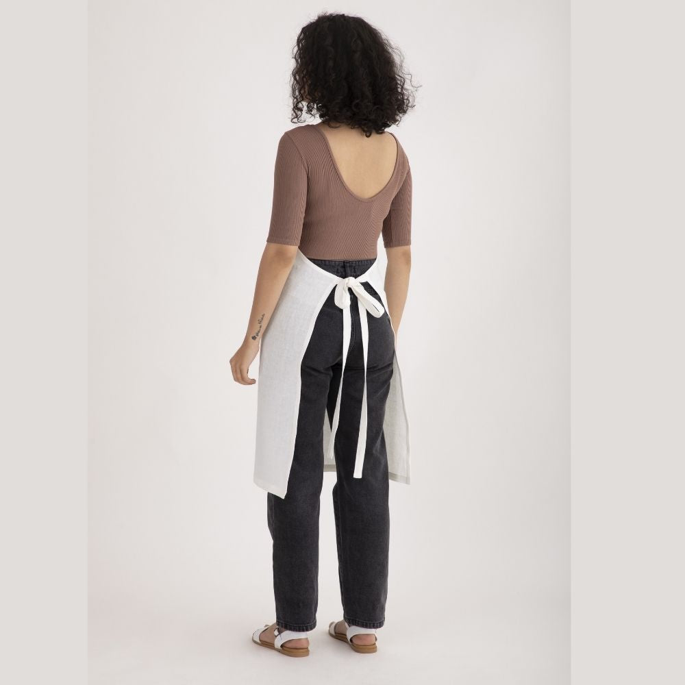 White Apron | Made of Breathable, Airy and Moisture-Absorbing Linen | Free Size