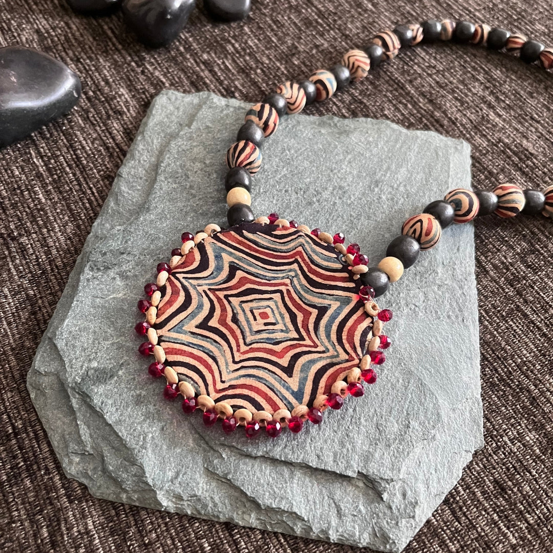 Circular Pendant Wavy Print Necklace | Artistically Hand Crafted | Beaded | Unique