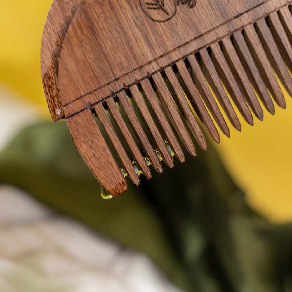 Oil Applicator Comb | Made of Indian Natural Rosewood | Good for Hair Health