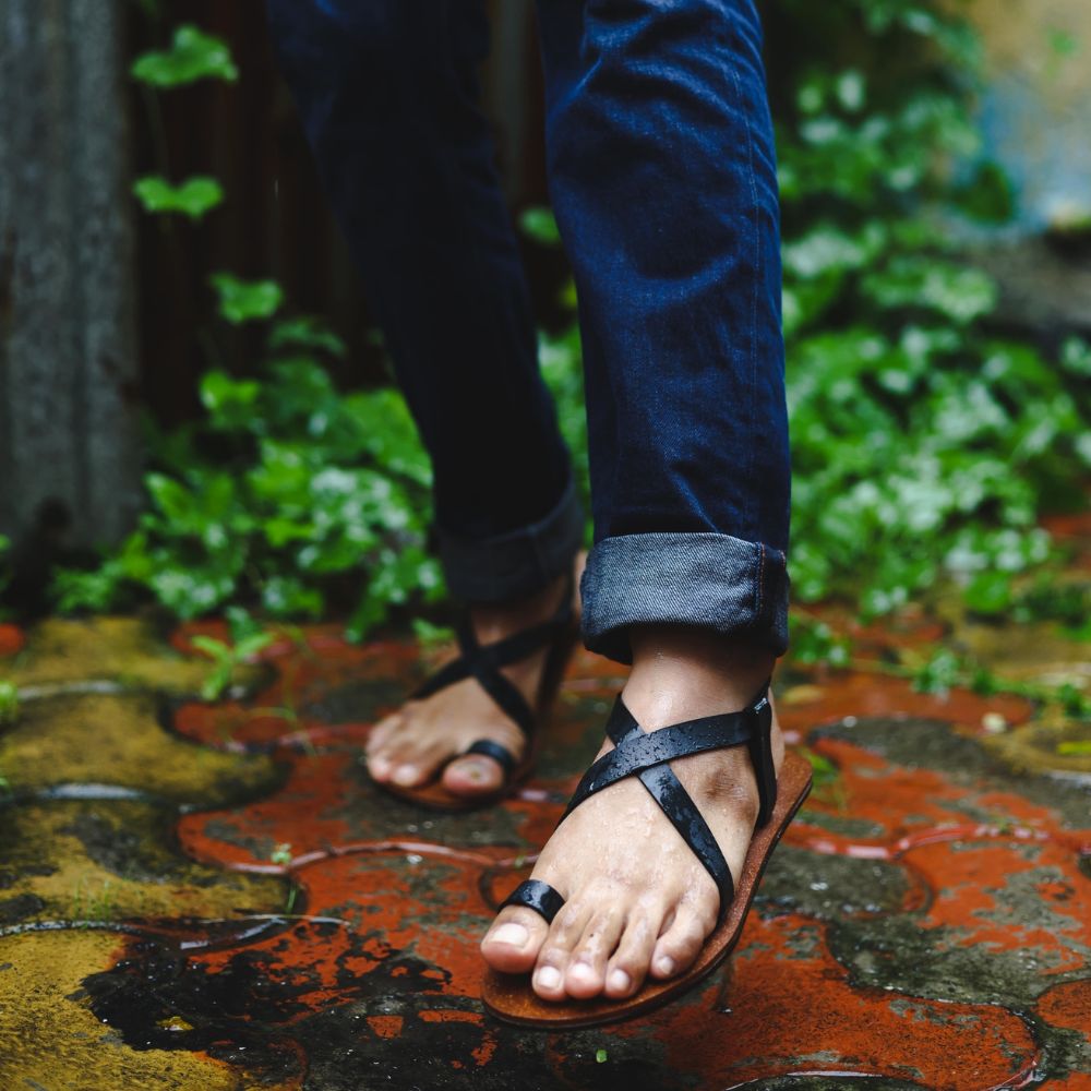 SKO Cork Sandals | Made of Recycle Tyre Tube Rubber | Unisex | Black & Brown