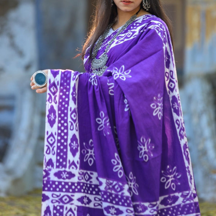 Purple & White Muslin Saree | Artistic Batik Print | Office Wear | Festive 