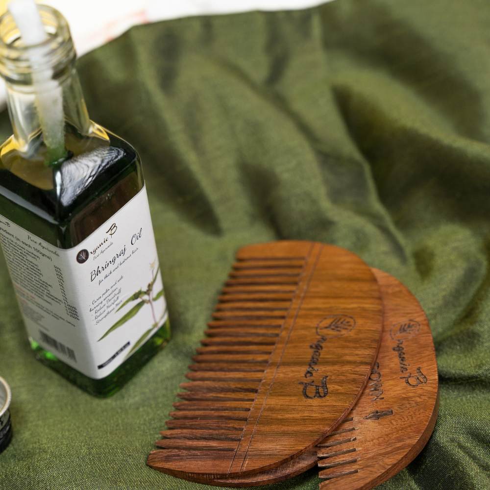 Bhringraj Oil With Wooden Applicator Combo