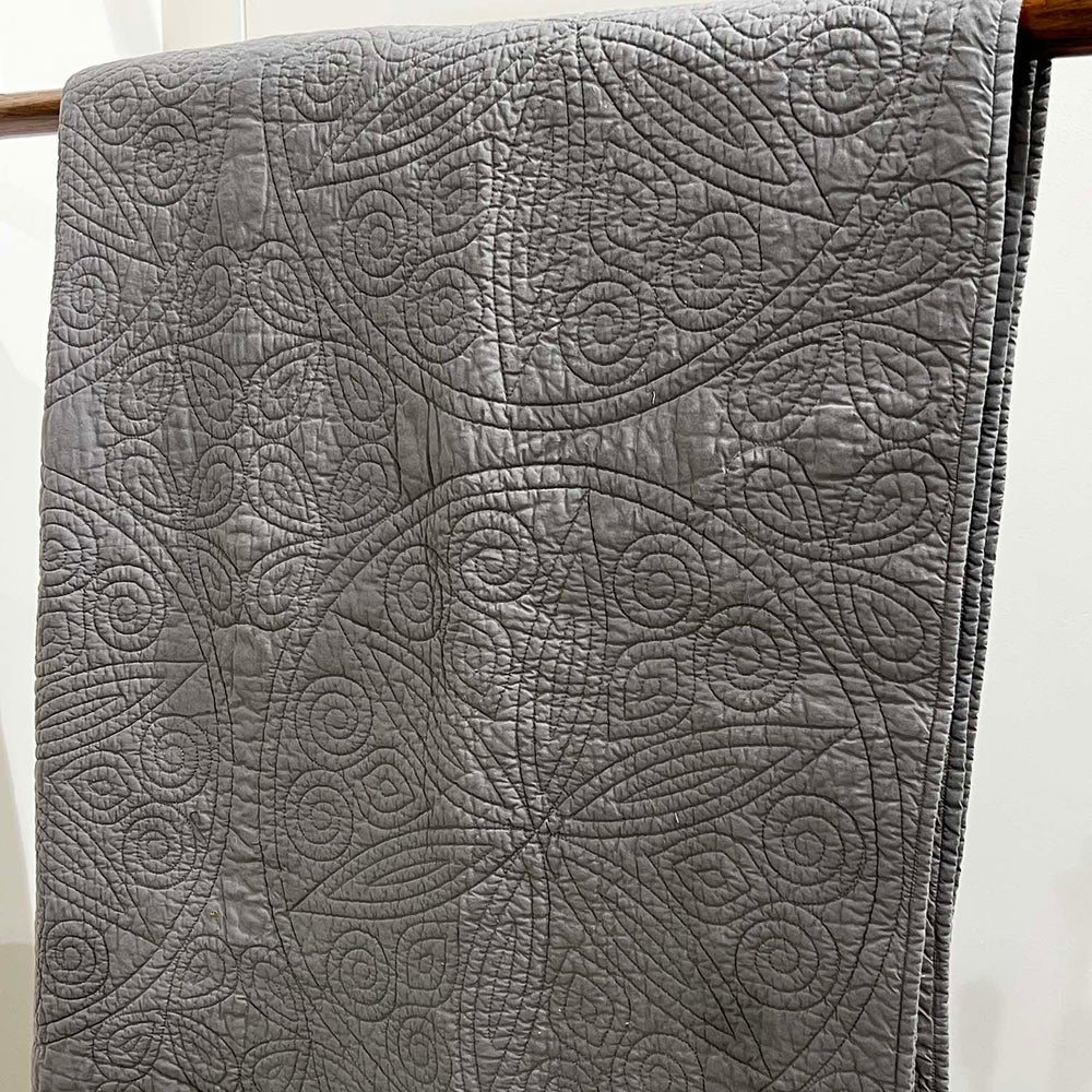 Round Star Flower Embroidered Cotton Quilt | Grey Medallion | 92 x 100 Inch