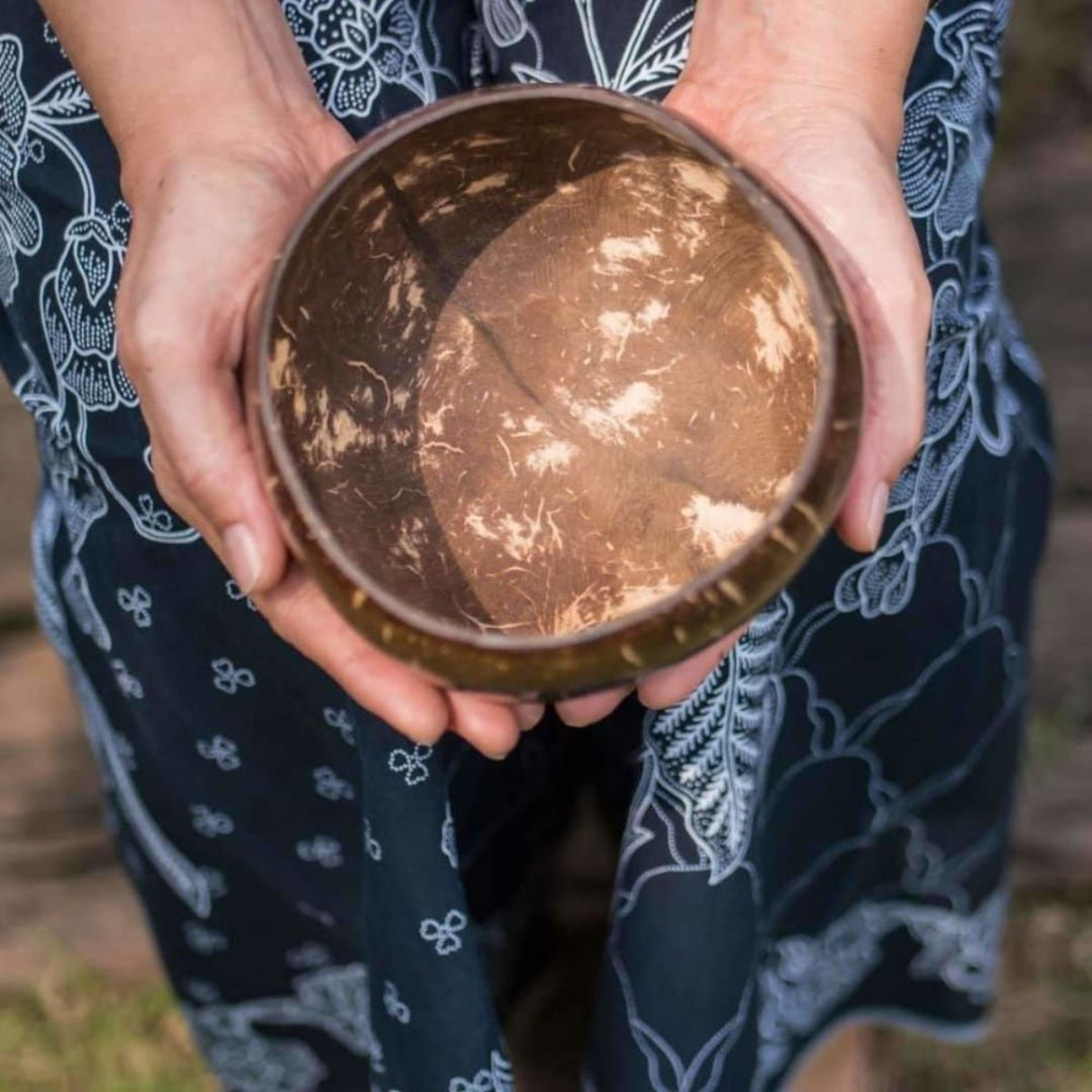 Medium Coconut Shell Bowl With Spoon | Eco-Friendly | Sustainable | Pack Of 2