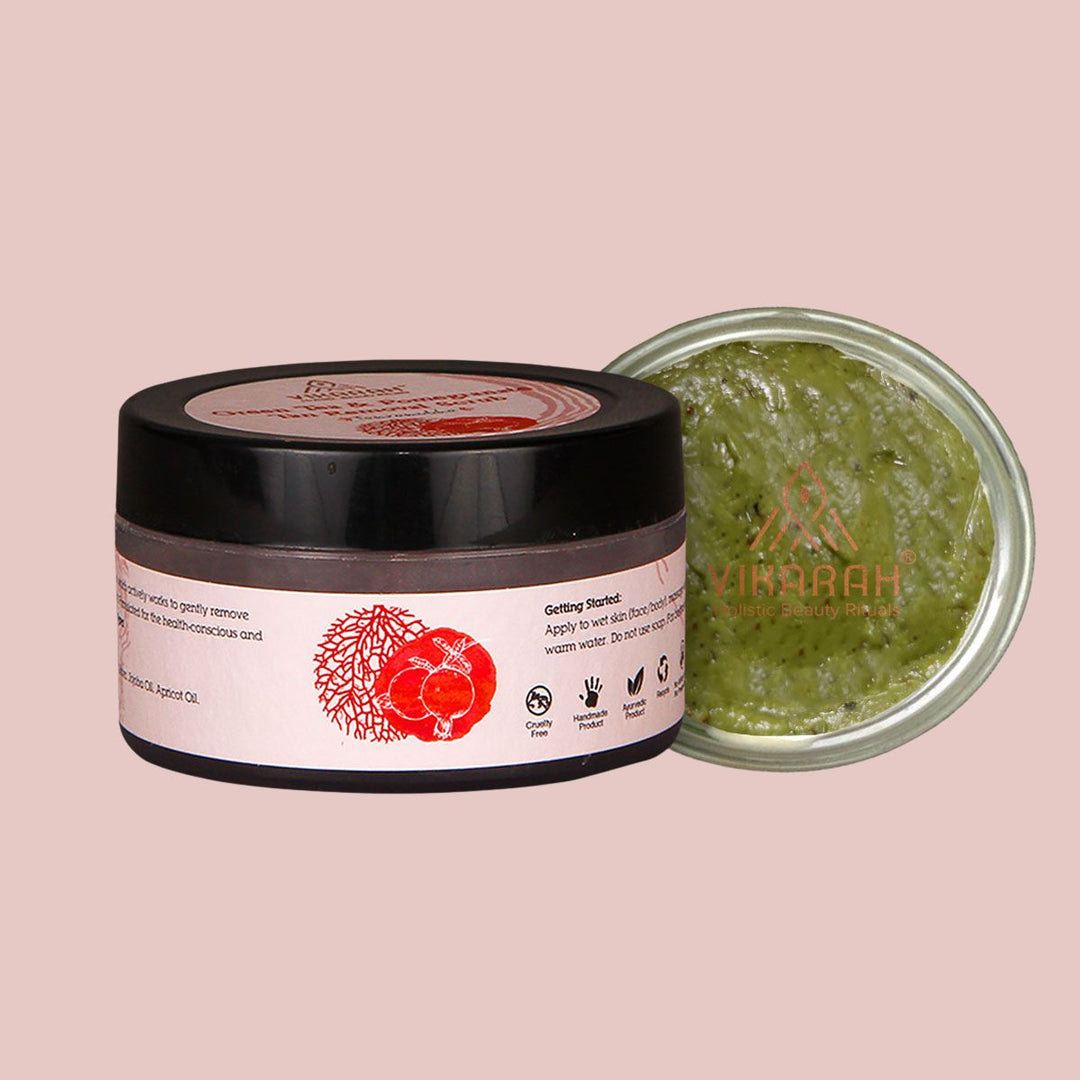 Green Tea & Pomegranate Tan Removal  Scrub | Discoloured & Sun-damaged Skin | 40 GM