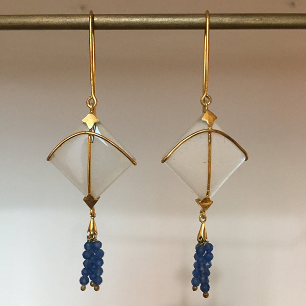 Kite Earring with Blue Chalcedony Tassel | Hand Cut | Made of 925 Silver And Moon Stone