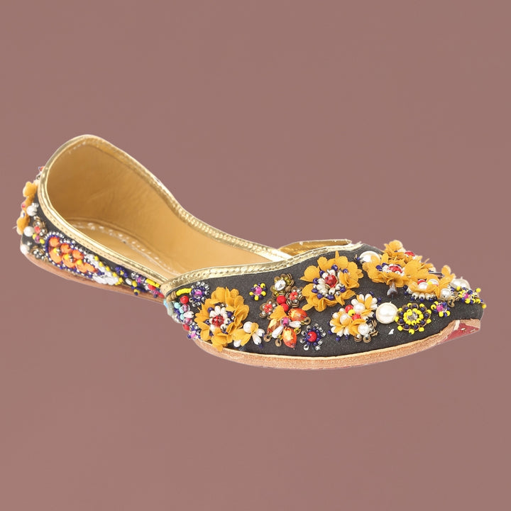 Black Floral Flat Jutti | Intricately Designed | Wedding & Festivities