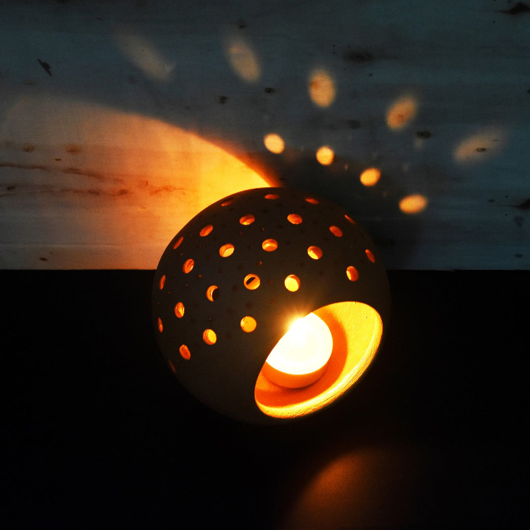 Decorative Ring Tealight Candle Holder | Terracotta | Festive | Large