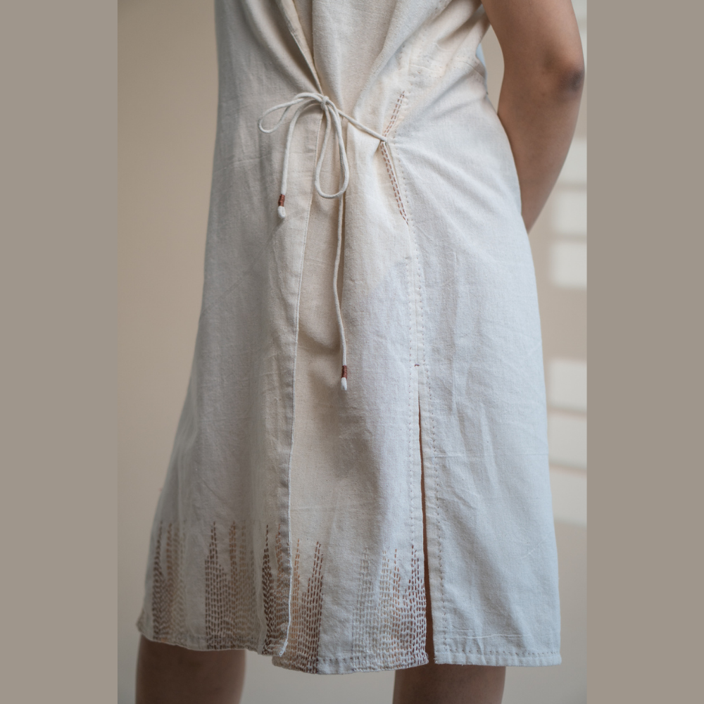 Collared Tie-Up Dress | Season Agnostic | Easygoing Charm