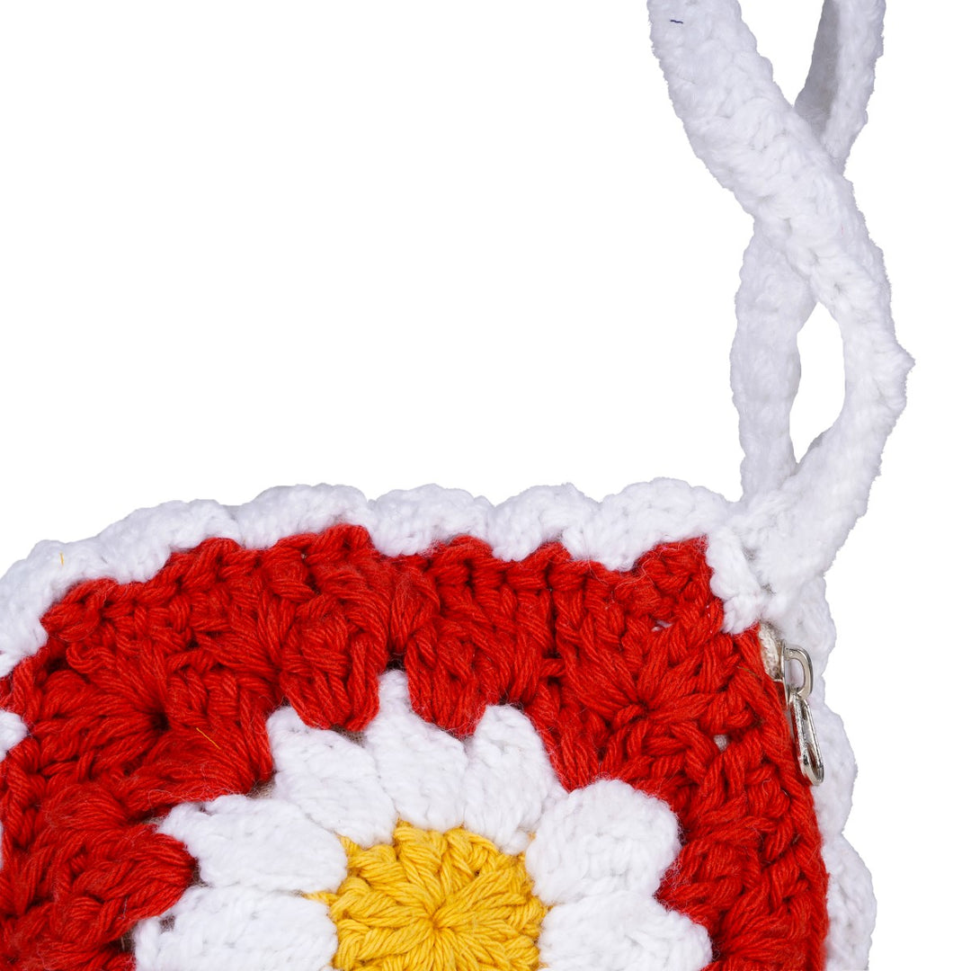 Daisy Wristlet Bag | Hand-Crafted & Crochet | Cotton Yarn | Crimson