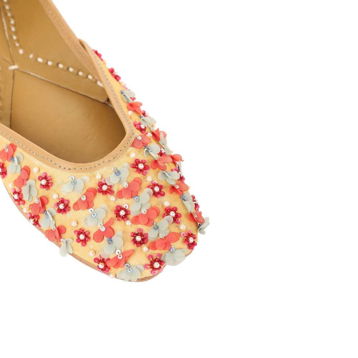 Golden Beige Jutti | Aptly Embroidered For Wedding And Festivities