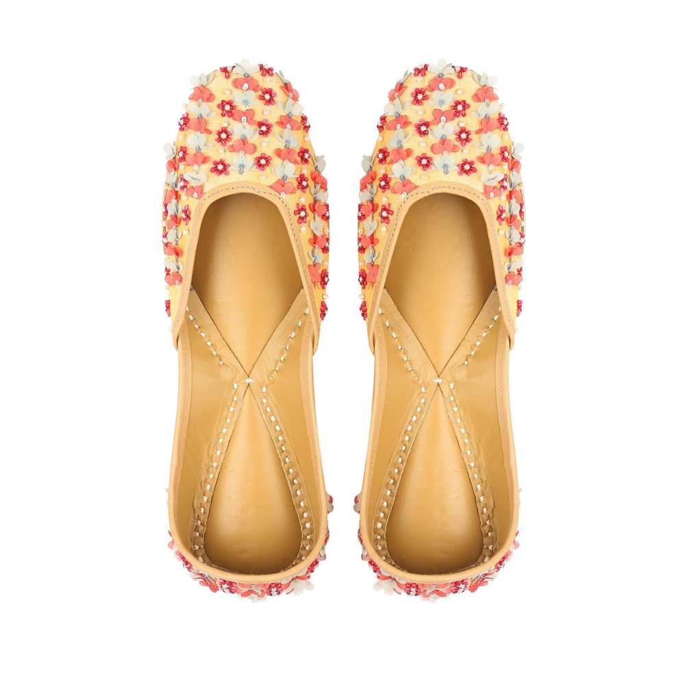 Golden Beige Jutti | Aptly Embroidered For Wedding And Festivities