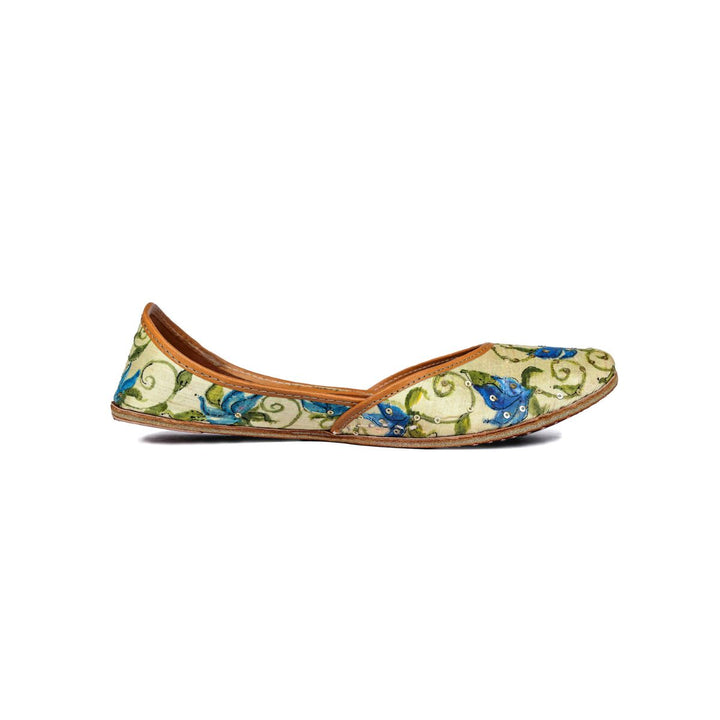 Hand Painted Tulip Raw Silk Women Jutti | White & Blue