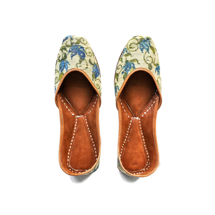 Hand Painted Tulip Raw Silk Women Jutti | White & Blue