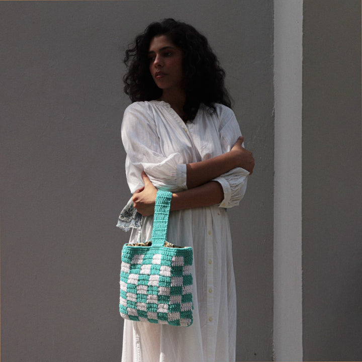 Square Wristlet Hand Bag | Hand-Crochet | Cotton Yarn | Off-White & Turquoise