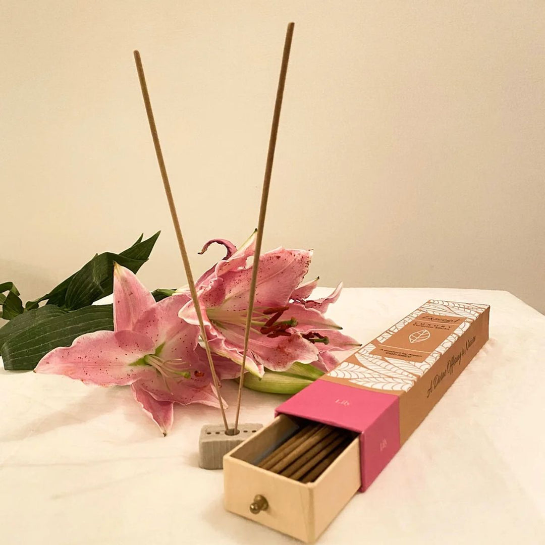 Lily Incense Stick | Hand-Rolled | Tranquility | Aromatic | Set of 3