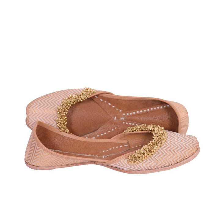 Pastel Pink Chevron Print Jutti | Ghungroo Embellished | Festive Look