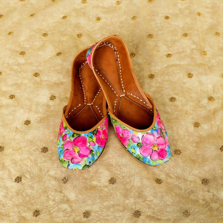 Periwinkle Women Jutti | Hand Painted & Hand Embellished | Fuchsia Pink