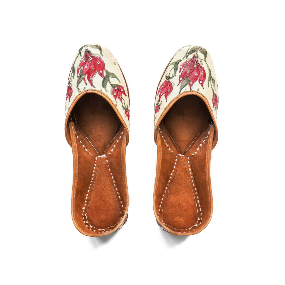 Pink Tulip Silk Women Jutti | Hand-Painted | Off-White & Pink