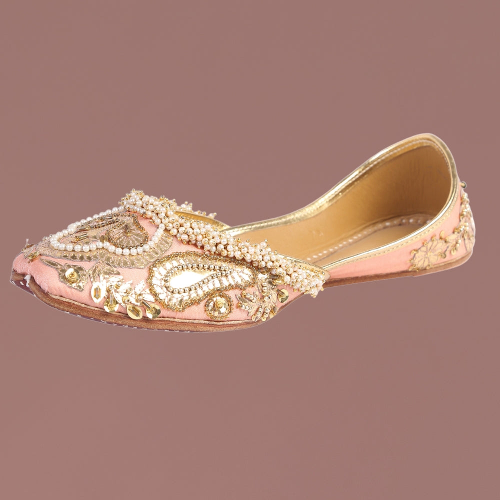 Powder Pink Silk Festive Jutti |  Exude Femininity & Sophistication
