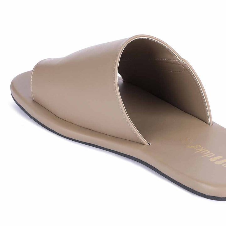 Consciously Designed Cloak Vegan Leather Slides | Beige Flats For Men