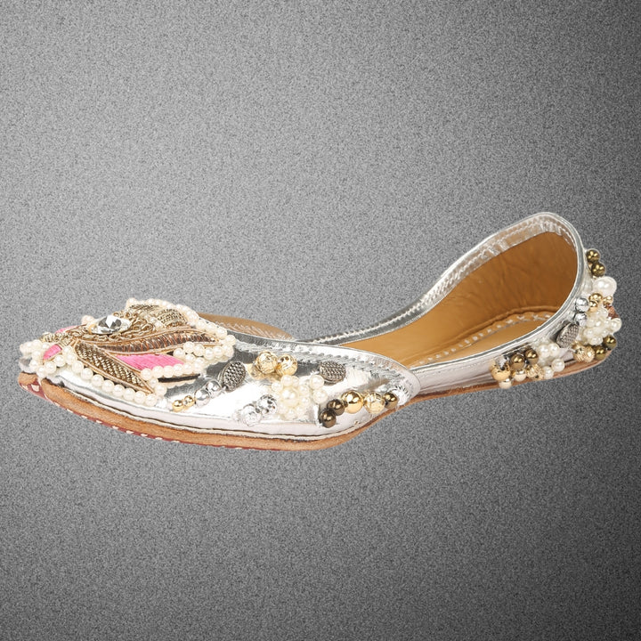 Silver Jutti for Women | Wedding and Festive Apt | Exquisitely Detailed