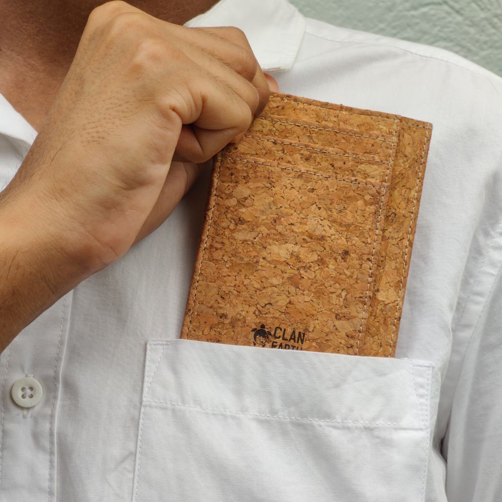 Minimal Card Case | Unisex | Cork | Secured And Easy Carry