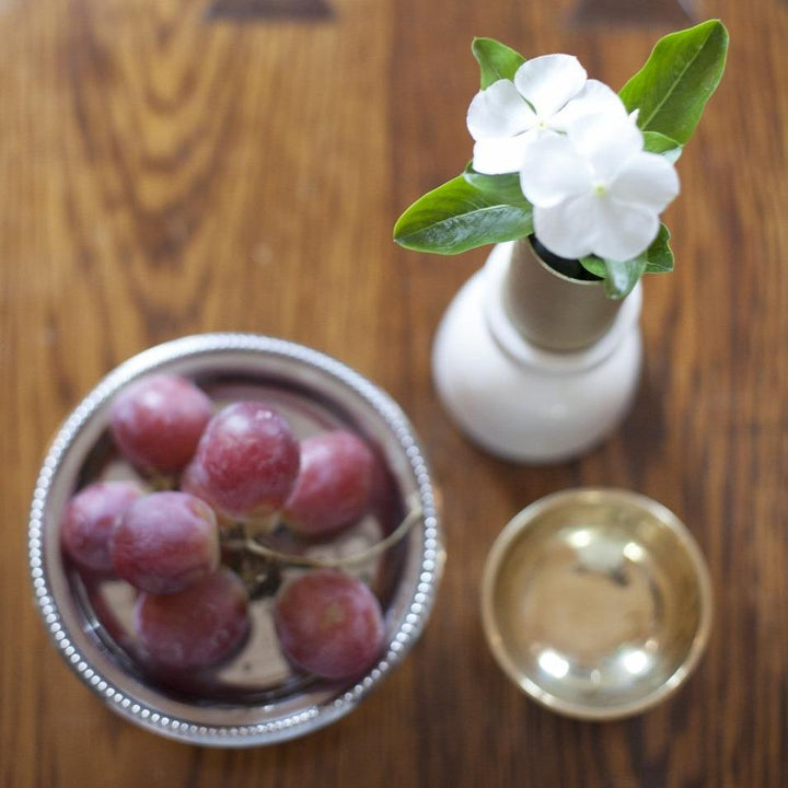 Bud Vase In Brass And Marble | Table Top Décor | Elegant
