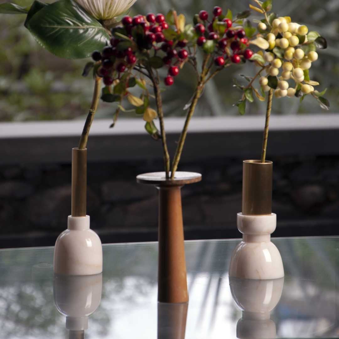 Bud Vase In Brass And Marble | Table Top Décor | Elegant